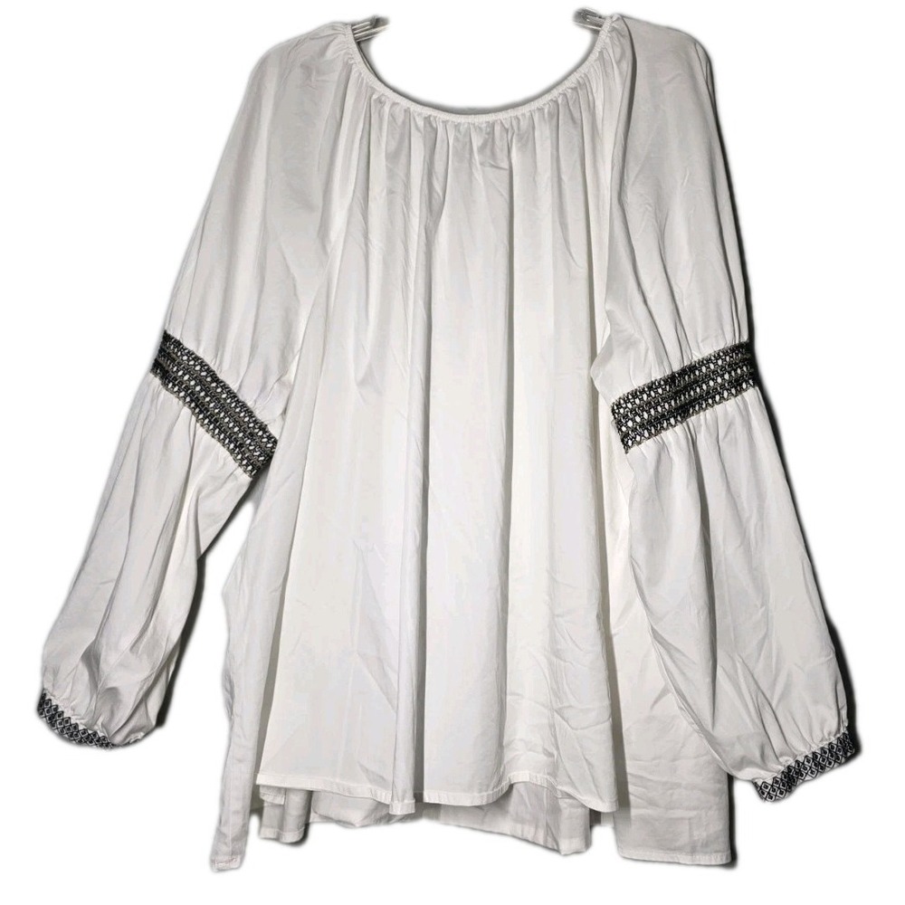 Elizabeth and James Womens Size 3X Embroidered Peasant Blouse in White